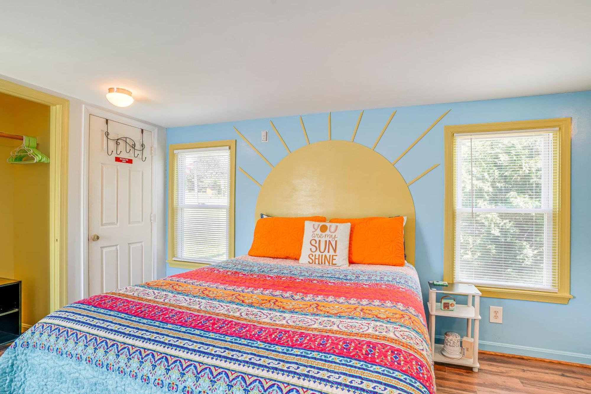 Waterfront Virginia Retreat With Canoe, Pets Welcome Rileyville المظهر الخارجي الصورة