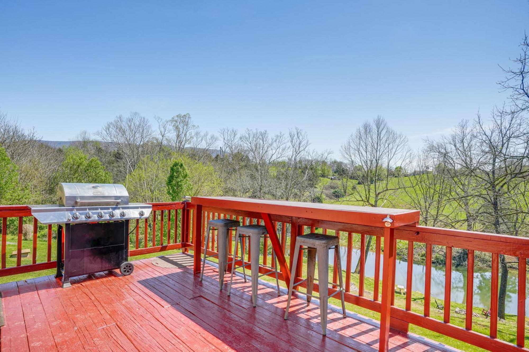 Waterfront Virginia Retreat With Canoe, Pets Welcome Rileyville المظهر الخارجي الصورة