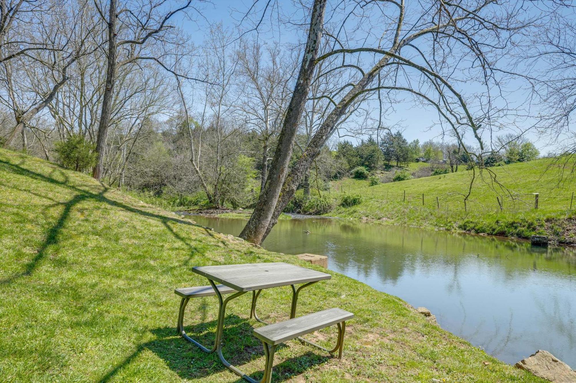 Waterfront Virginia Retreat With Canoe, Pets Welcome Rileyville المظهر الخارجي الصورة
